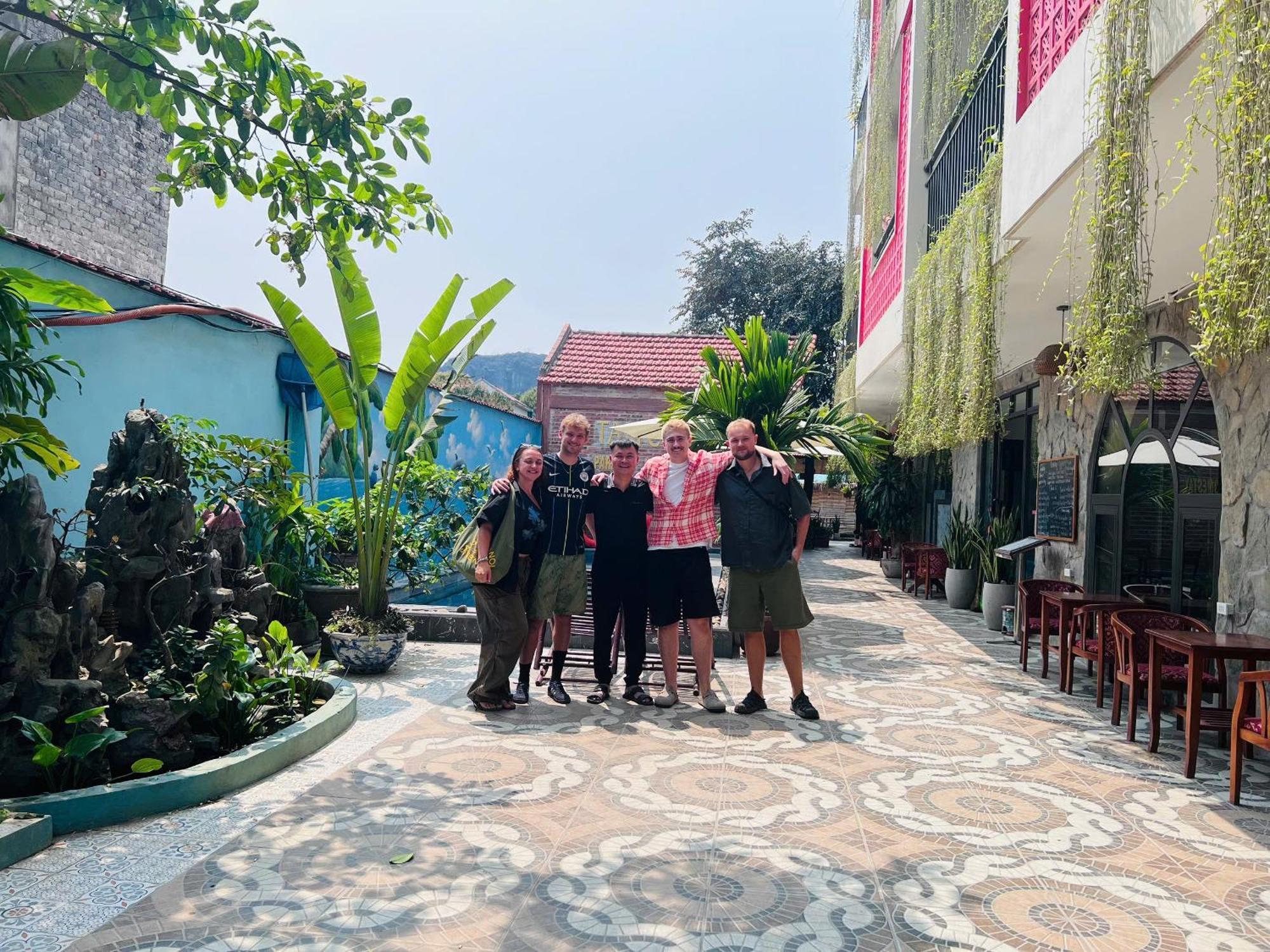 Tam Coc Paradise Homestay ニンビン エクステリア 写真